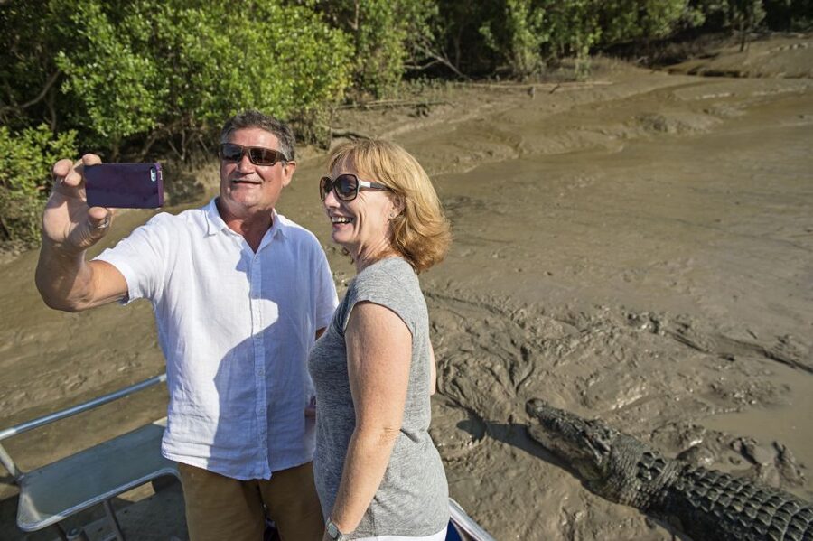 Darwin: Jumping Crocodile Cruise - The guides shape the experience