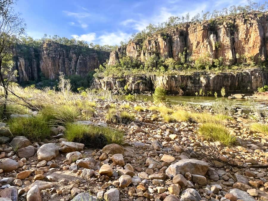 Darwin: Nitmiluk National Park Tour & Katherine Gorge Cruise - The NitNit Dreaming cruise, from cliffs to crocodiles