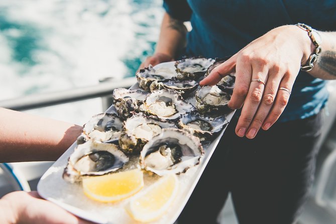 Deep-to-Dish: Tasmanian Seafood Experience - Drinks that keep the meal relaxed