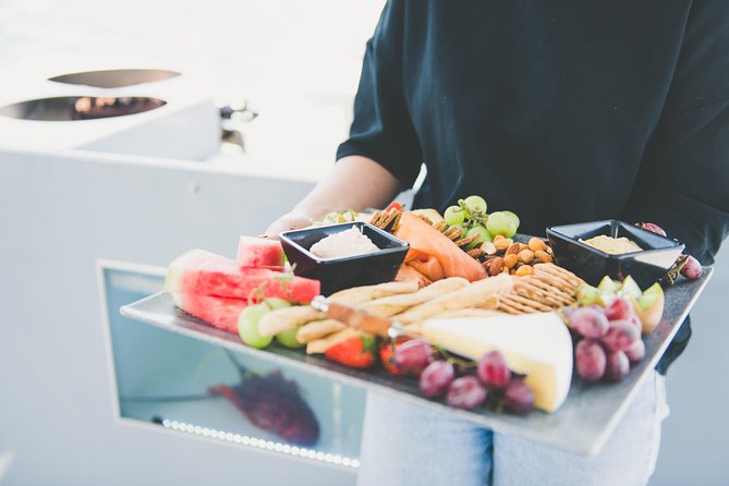 Deep-to-Dish: Tasmanian Seafood Experience - What the scenery adds to the food