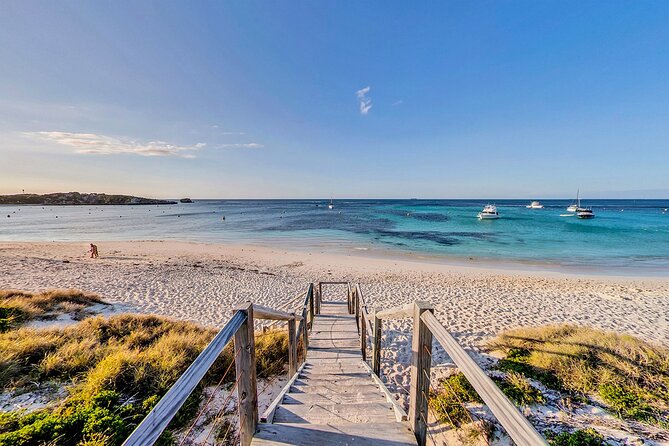 Discover Rottnest with Ferry & Bus Tour - West End gives you the best quick coastal view