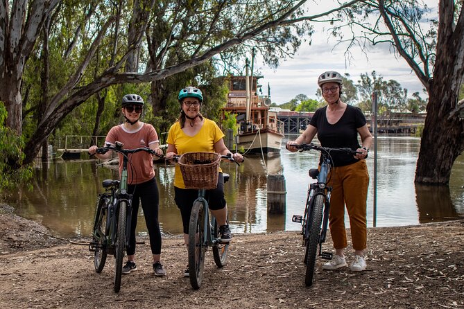 Echuca Guided E-Bike Cycling Tour - Port of Echuca brings the town’s story to life