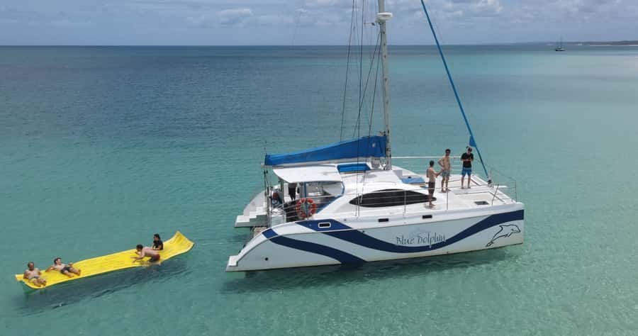 Fraser Island 4-Hour Eco-Sailing Adventure - AquaMat, boom net and swimming time
