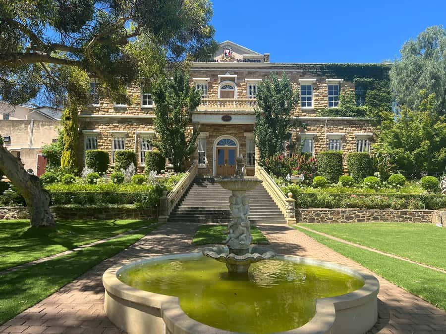 From Adelaide: Barossa Valley Food and Wine Tour - Across Barossa Reservoir to Williamstown