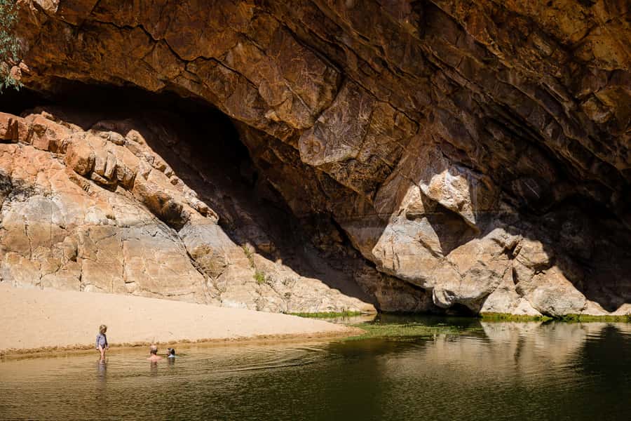 From Alice Springs/Yulara: 4-Day Red Centre 4WD Camping Tour - Day 3: Kings Canyon and the rougher route north