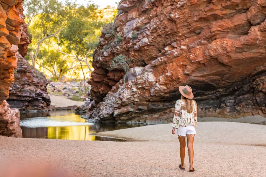 From Alice Springs/Yulara: 4-Day Red Centre 4WD Camping Tour - Who should book this Red Centre trip?