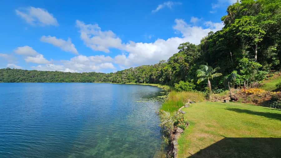 From Cairns: Atherton Tablelands and Paronella Park Day Trip - Descending through Mamu country to Paronella Park
