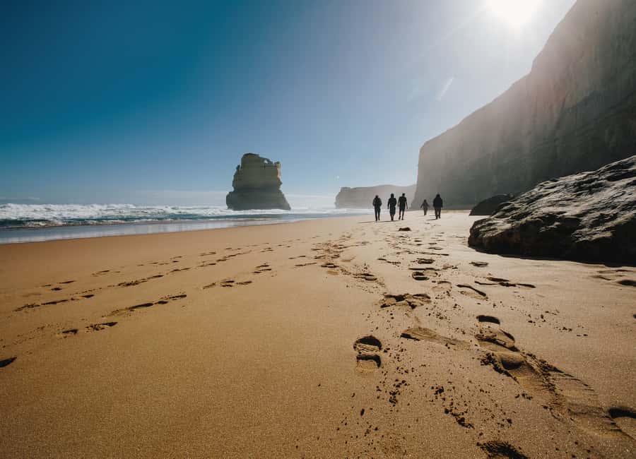 From Melbourne: 2-Day Great Ocean Road & Grampians Escape - Boroka Lookout and the Balconies