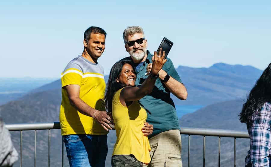From Melbourne: Grampians National Park Group Tour - Boroka Lookout and the view over Halls Gap