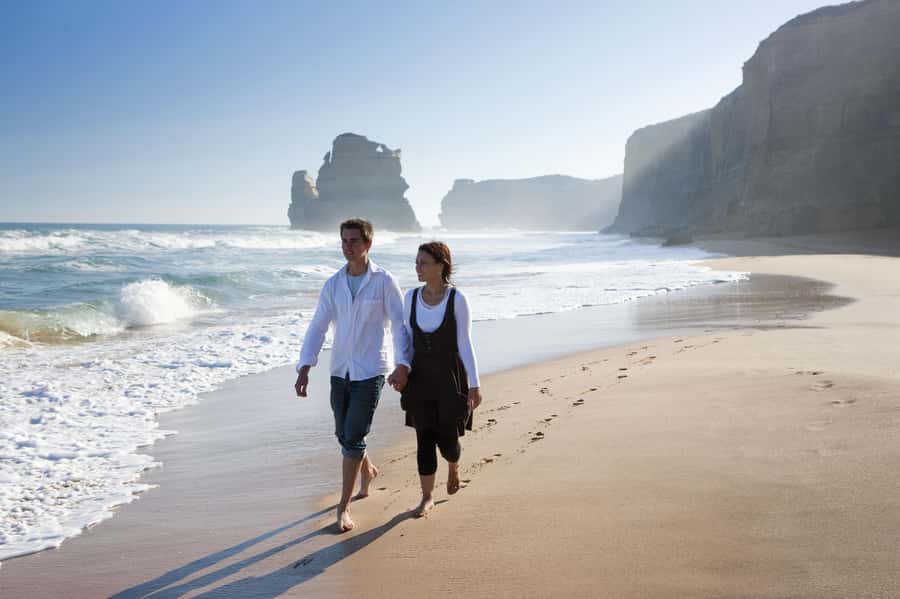 From Melbourne: Reverse Great Ocean Road Day Trip with Lunch - Key points at a glance