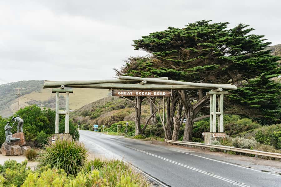 From Melbourne: Small-Group Great Ocean Road Day Trip - Kennett River and wildlife spotting