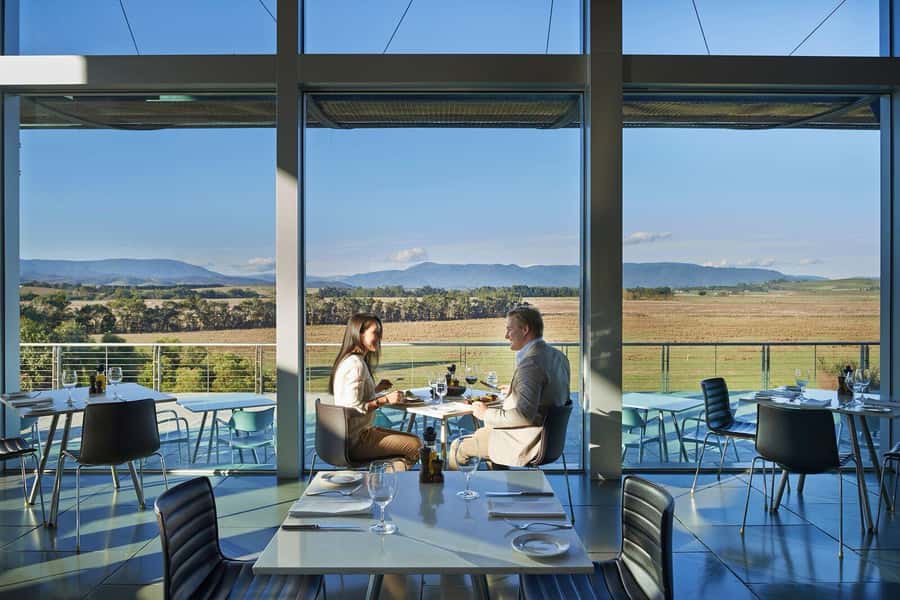 From Melbourne: Yarra Valley Wildlife & Wine Day Tour - Healesville Sanctuary: two and a half hours with Australian wildlife