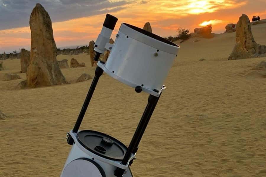 From Perth: Pinnacles Sunset and Stargazing Tour with Dinner - Why the Pinnacles work best at sunset
