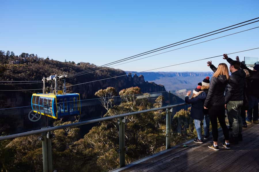 From Sydney: Blue Mountains, Scenic World, Zoo, & Ferry Ride - A Blue Mountains village and lunch