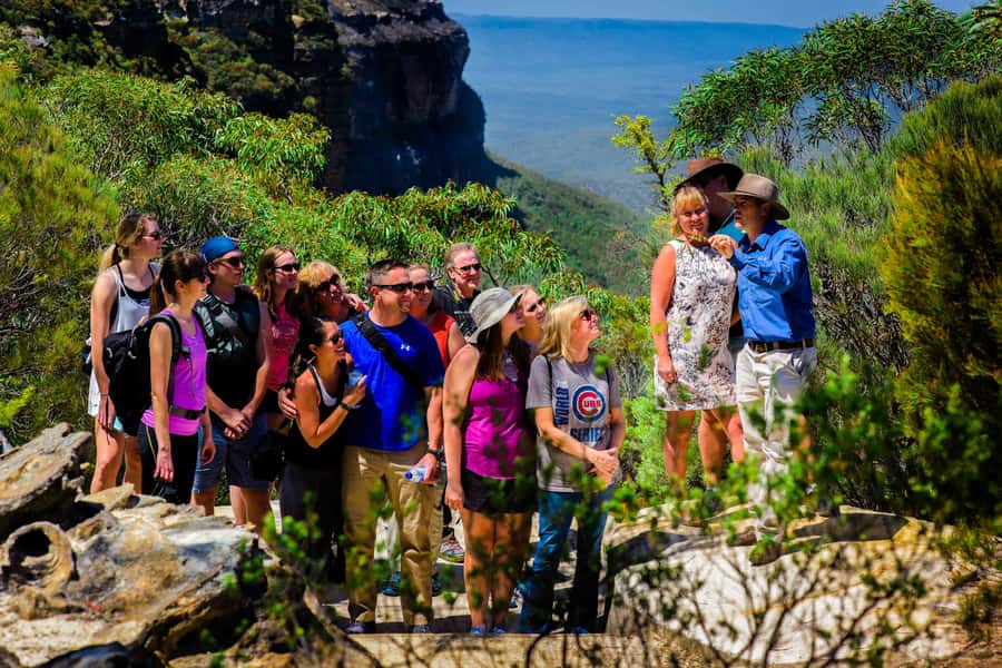 From Sydney: Blue Mountains Small-Group Tour Picnic & Hike - A picnic with a view, not a restaurant lunch