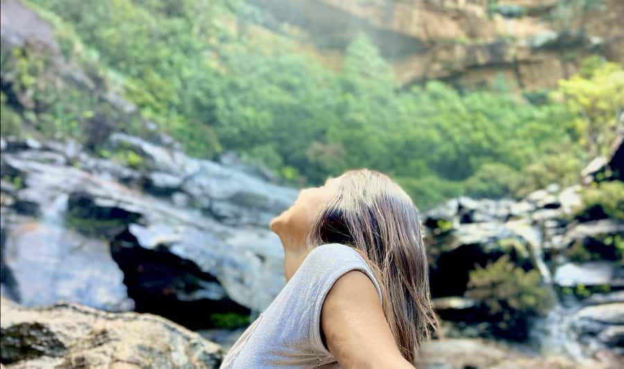 From Sydney: Blue Moutains and Featherdale Day Tour - Lincoln’s Rock for fast, dramatic photos