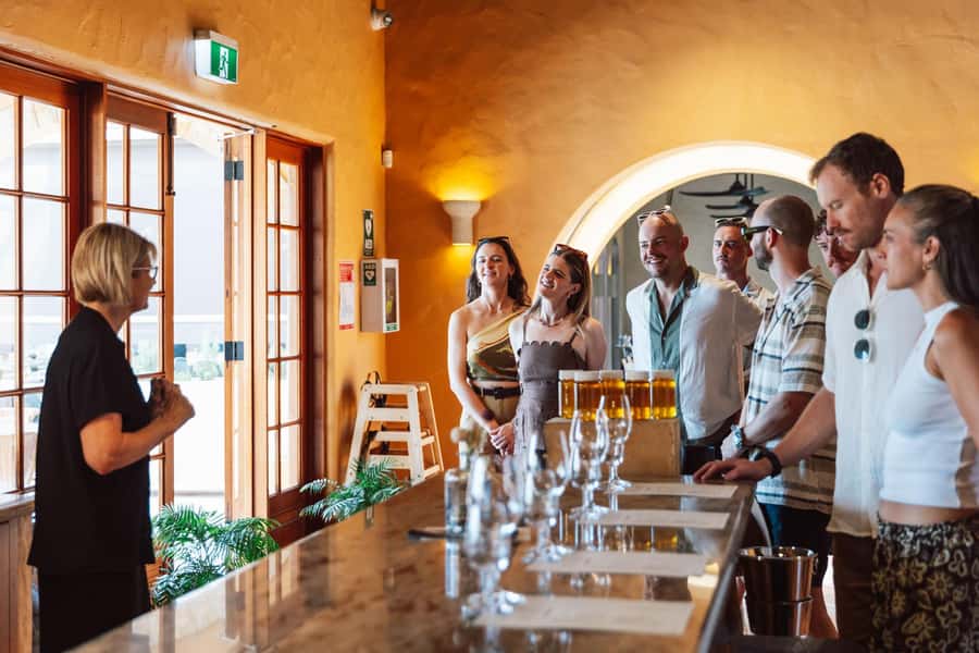 From Sydney: Full-Day Hunter Valley Wine Tour & Lunch - Lunch at a local restaurant
