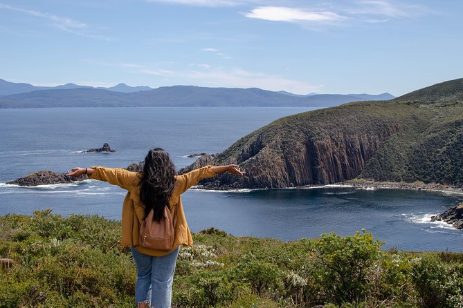 Full-Day Guided Bruny Island Tour from Hobart - Oysters at Get Shucked