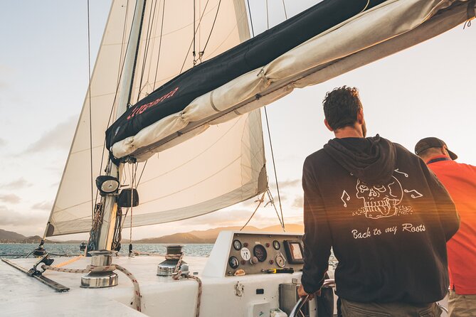 Full-Day Whitsunday Sail and Snorkel Adventure with Lunch - Comfort, group size, and age rules