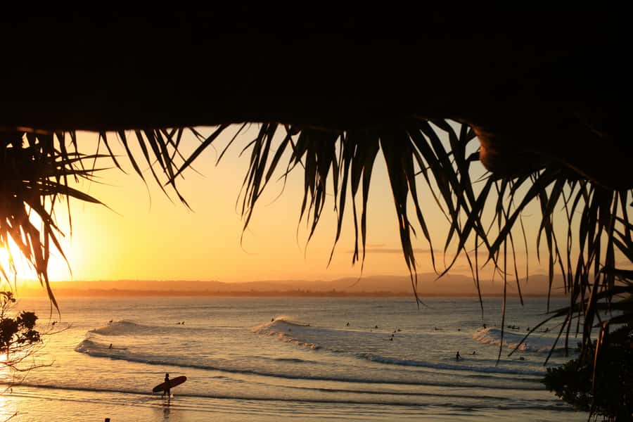 Gold Coast: 2-Hour Private Surf Lesson with Photo Package - Is the lesson worth $99?