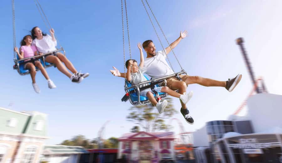 Gold Coast: Dreamworld 1-Day Entry Ticket - Steel Taipan, Giant Drop, and Gold Coaster