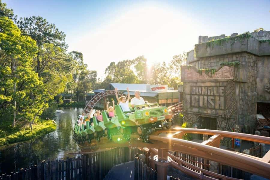Gold Coast: Dreamworld 1-Day Entry Ticket - Tiger Island and Australia’s native animals