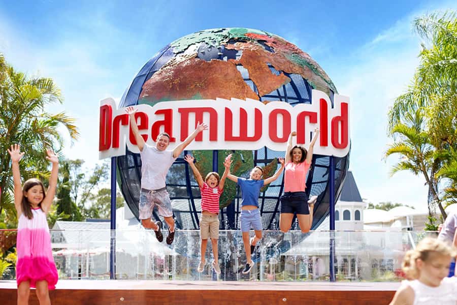 Gold Coast: Dreamworld & SkyPoint 2-Day Ticket - Starting at Dreamworld in Coomera