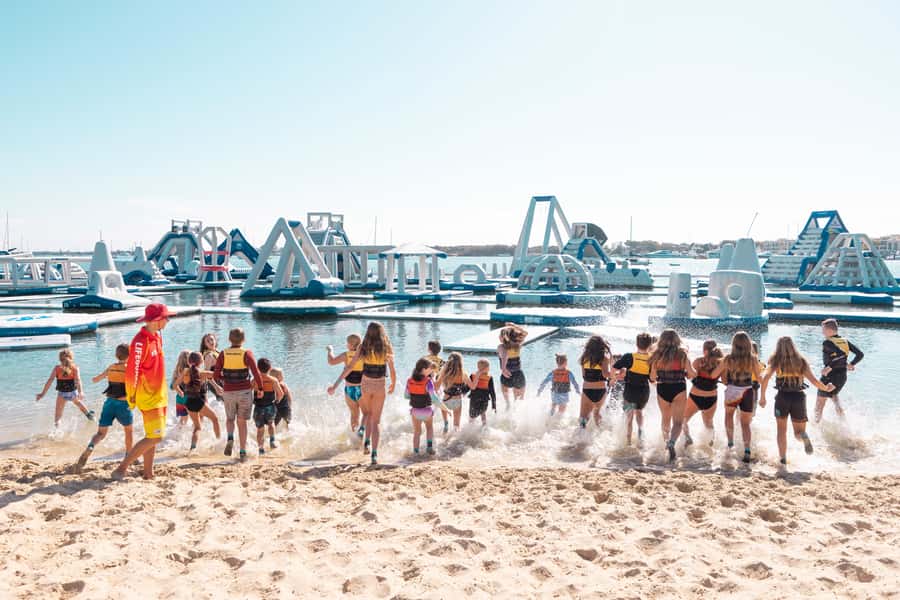 Gold Coast: GC Aqua Park Session in Broadwater Parklands - The Gold Coast’s floating obstacle course