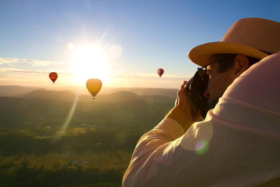 Gold Coast: Hot Air Balloon Flight and Vineyard Breakfast - Key points at a glance