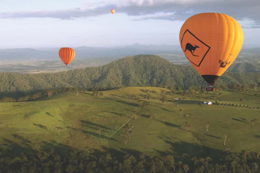 Gold Coast: Hot Air Balloon Flight and Vineyard Breakfast - Practical tips for a smoother morning