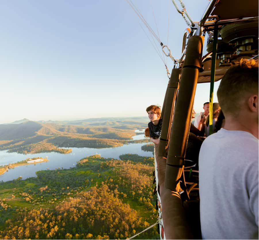 Gold Coast: Hot Air Balloon Flight and Vineyard Breakfast - Who should book this experience?