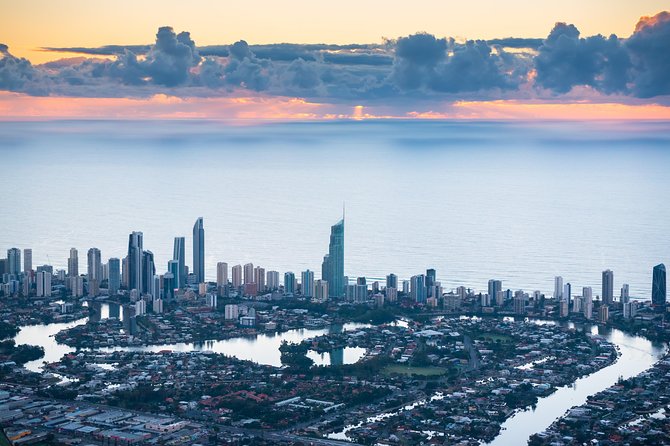 Gold Coast Hot Air Balloon with 5 Star Champagne Buffet Breakfast - Landing, photos, and the flight certificate