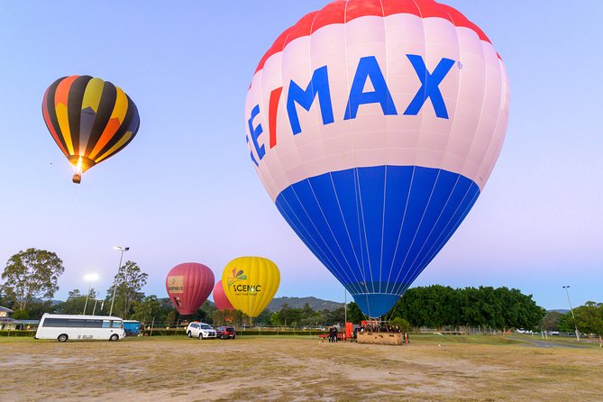 Gold Coast Hot Air Balloon with 5 Star Champagne Buffet Breakfast - Is $322.76 a fair price?
