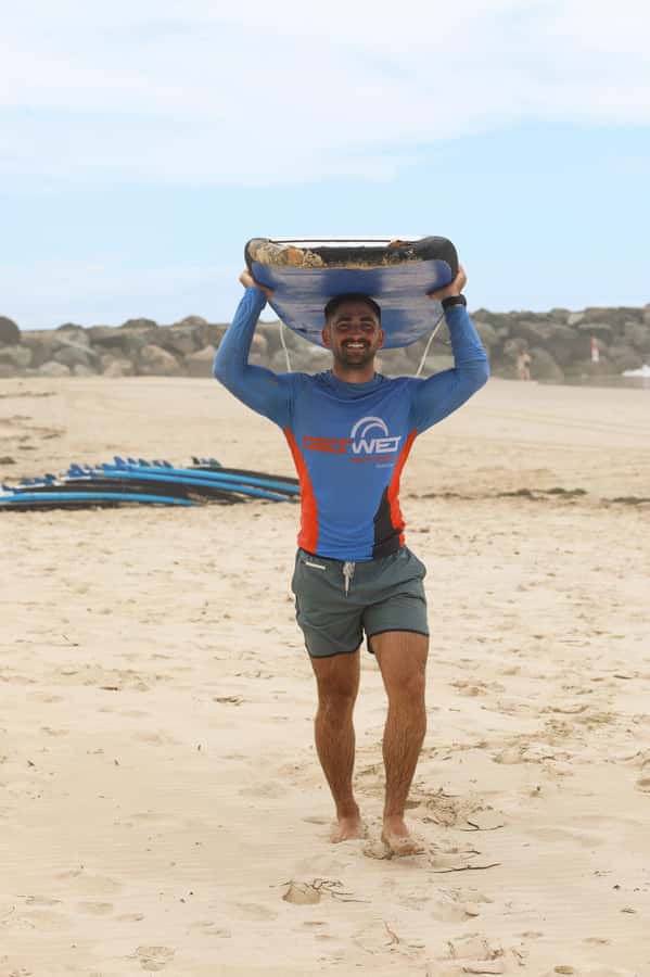 Gold Coast's Favourite Learn to Surf Lesson (Ages 13+) - Equipment, comfort, and practical details