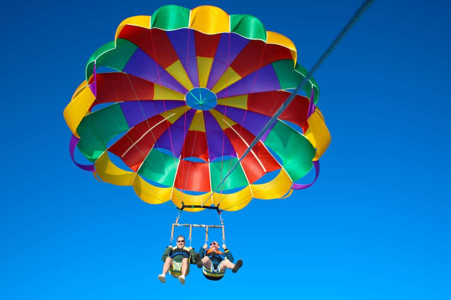 Gold Coast: Surfers Paradise Parasailing with Free Photos - Is $47 good value?