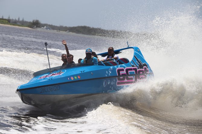 Gold Coast V8 Jet Boat Rapid Ride - A fast, wet ride across the Gold Coast Broadwater