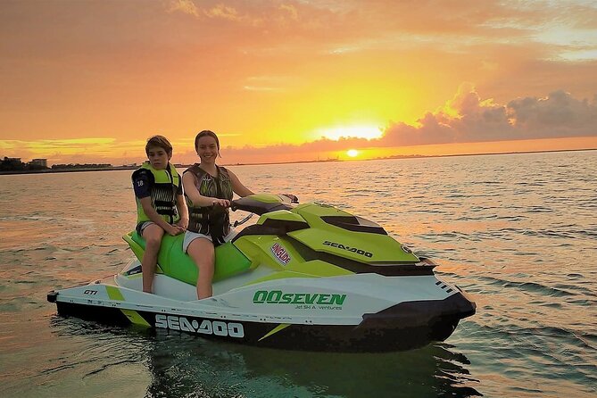 Golden Eye Sunset Jet Skiing in Darwin - Small details that add character