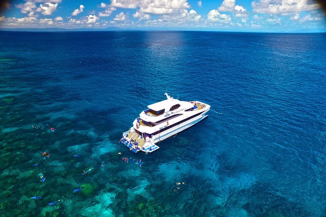 Great Barrier Reef Cruise - Gold Class VIP Lounge Package - The ride to Norman Reef