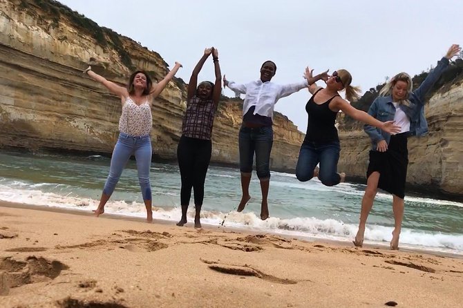 Great Ocean Road Reverse Itinerary PREMIUM Tour - Max 11 Guests - Razorback and Loch Ard Gorge tell different stories