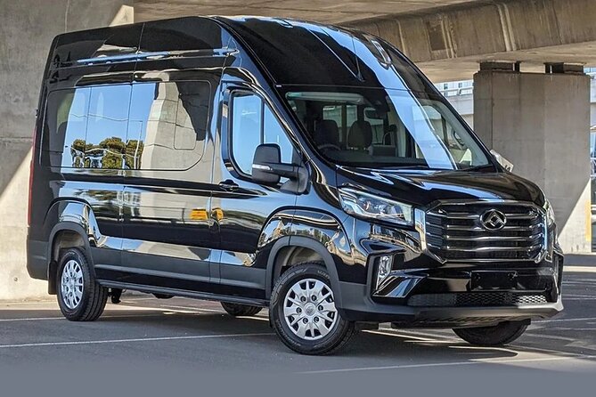 Great Ocean Road Tour Reverse –SML GRP-DLUX Mini Bus Hotel Pickup - Kennett River and the search for wildlife