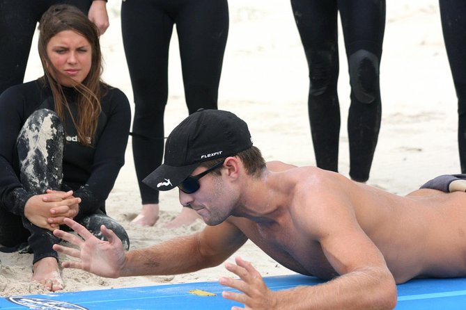 Group Surfing Lessons Kool Katz 1 day - Starting at Shirley Street in Byron Bay
