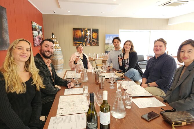 Half-Day Canberra Winery Tour to Murrumbateman /w lunch - Who will enjoy this Murrumbateman outing