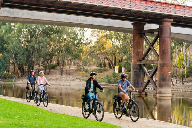 Half Day E-Bike Hire Echuca - Starting at Murray Esplanade