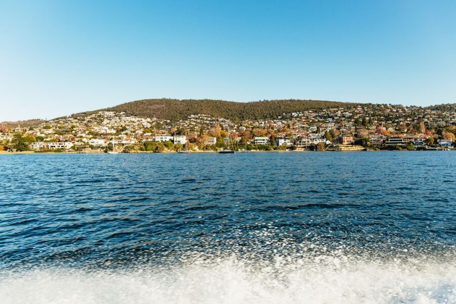 Hobart: 2.5-hour Iron Pot Lighthouse Cruise - Is $102 good value?