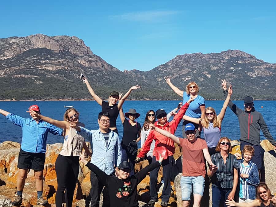 Hobart: 4 Day Wild Tasmania Tour - A night in the Tasmanian bush