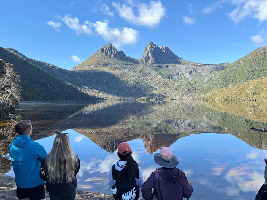 Hobart: 4 Day Wild Tasmania Tour - Wineglass Bay and Freycinet National Park