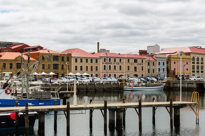 Hobart Historic Walking Tour - Convict history without losing the wider picture