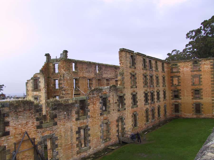 Hobart: Port Arthur, Harbor Cruise and Isle of the Dead Tour - Key points to know before booking