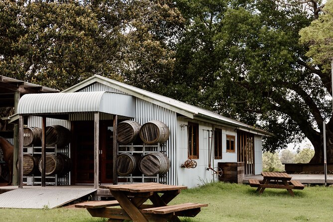Hop on Hop Off Bus - Tamborine Mountain - The real meaning of flexible scheduling