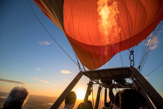 Hot Air Balloon Flight Brisbane with Vineyard Breakfast - The guides and the human side of the morning